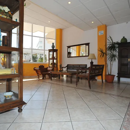 Oro Blanco 호텔 2*