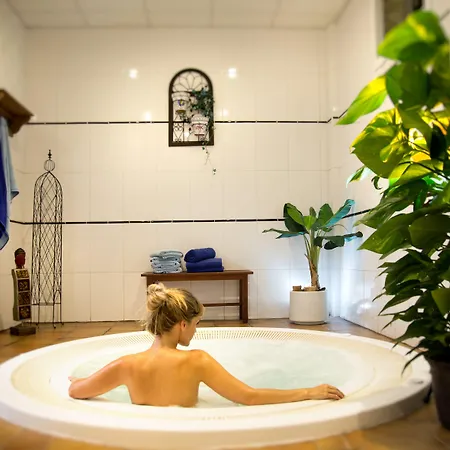 Oro Blanco Szálloda 2*