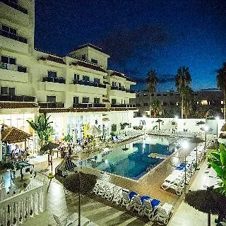 Otel Oro Blanco 2*