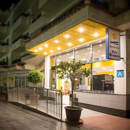 Oro Blanco Apartahotel 2*